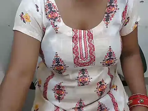 bold naina online show from 10-08-25, 03:52