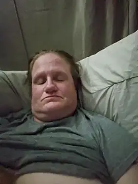 lindamarie  online show from 11-01-25, 04:34