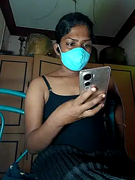 Snapshot of Tamil_Kavitha chatting on 03-25-26, 04:56 Tamil Kavitha online show from 03-25-26, 04:56