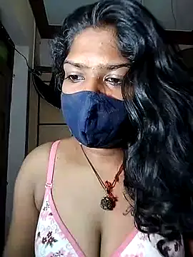 Snapshot of Tamil_Kavitha chatting on 07-05-26, 05:03 Tamil Kavitha online show from 07-05-26, 05:03