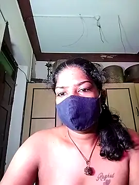 Snapshot of Tamil_Kavitha chatting on 07-12-26, 07:42 Tamil Kavitha online show from 07-12-26, 07:42
