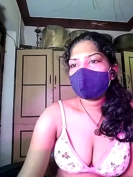Snapshot of Tamil_Kavitha chatting on 07-15-26, 05:36 Tamil Kavitha online show from 07-15-26, 05:36