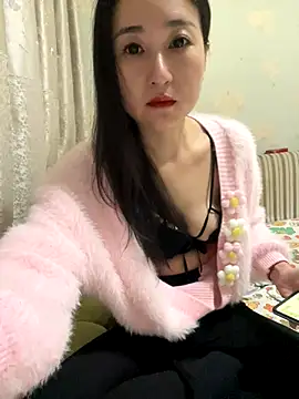 xiuchun100 online show from 10-15-25, 12:13