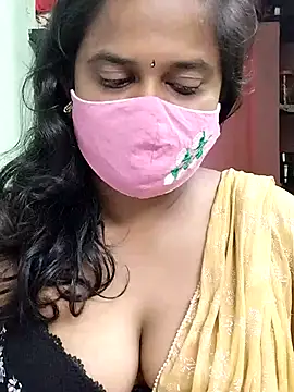 Snapshot of Diya_Rani chatting on 09-14-25, 05:13 Diya Rani online show from 09-14-25, 05:13