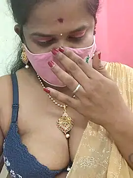 Snapshot of Diya_Rani chatting on 10-05-25, 05:14 Diya Rani online show from 10-05-25, 05:14