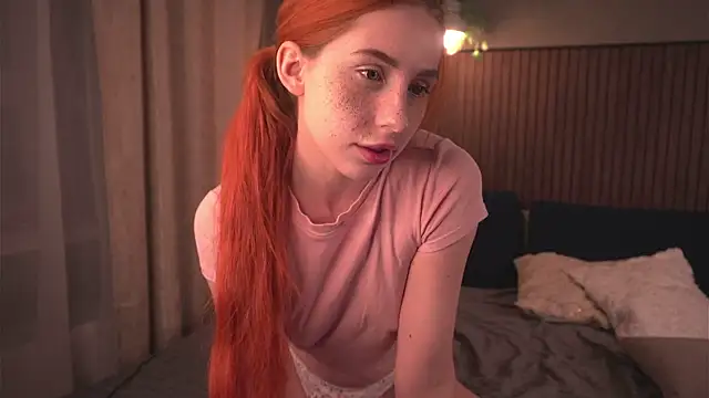 pinkmagokiss online show from 12-16-25, 02:32