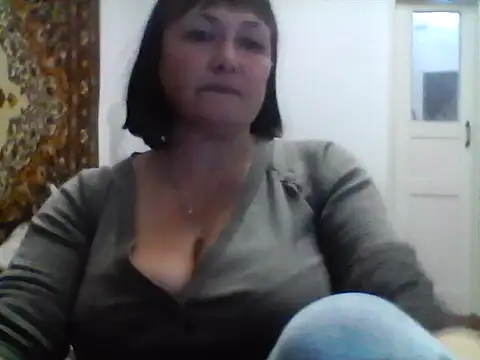 Snapshot of MariannaLove759 chatting on 10-21-25, 03:22 MariannaLove759 online show from 10-21-25, 03:22