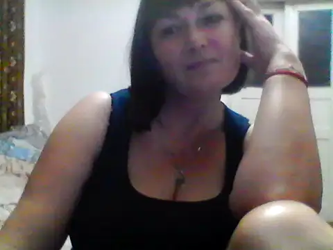 Snapshot of MariannaLove759 chatting on 10-17-25, 03:25 MariannaLove759 online show from 10-17-25, 03:25