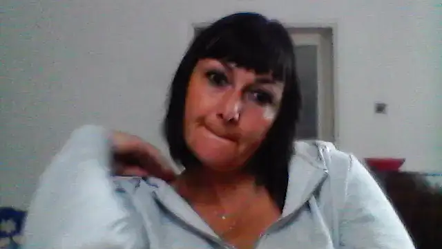 Snapshot of MariannaLove759 chatting on 09-27-25, 06:19 MariannaLove759 online show from 09-27-25, 06:19