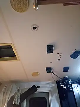 larry36 12 online show from 10-08-25, 07:10