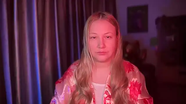 BikiHellena online show from 04-23-26, 03:35