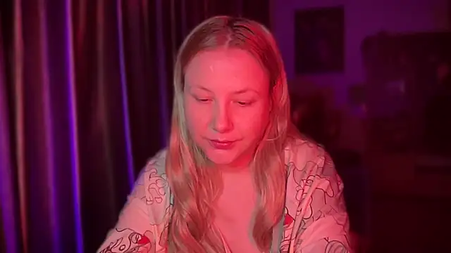 BikiHellena online show from 04-22-26, 01:34