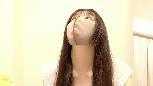 Mia land  online show from 06-19-26, 02:01