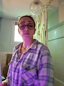 ChouqxxxCoreleone online show from 01-09-26, 09:16