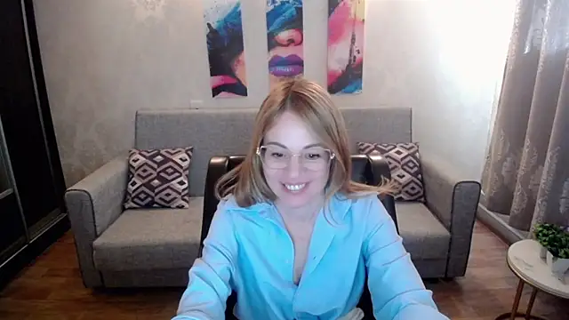 Snapshot of shy_hot_cat chatting on 09-18-25, 08:50 shy hot cat online show from 09-18-25, 08:50