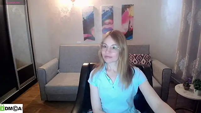 shy hot cat online show from 10-24-25, 06:23