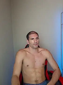 Snapshot of ObeyLust chatting on 02-20-26, 06:21 ObeyLust online show from 02-20-26, 06:21