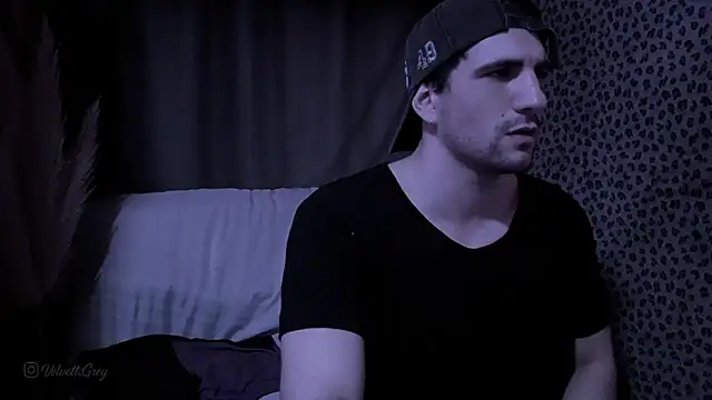 Snapshot of ObeyLust chatting on 10-07-25, 04:41 ObeyLust online show from 10-07-25, 04:41