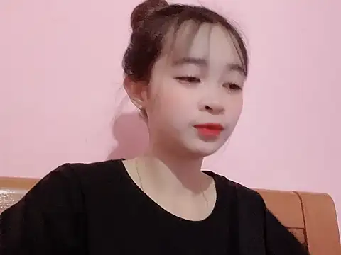 Suna7383 online show from 10-18-25, 05:26