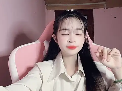 Suna7383 online show from 11-08-25, 05:38