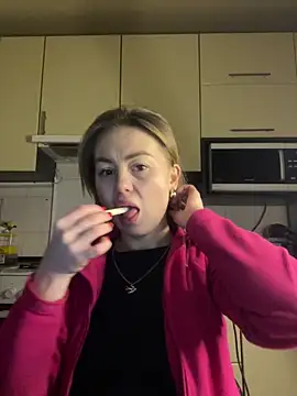 MartaLuna  online show from 02-19-26, 07:33