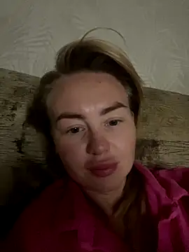 MartaLuna  online show from 10-01-25, 07:18