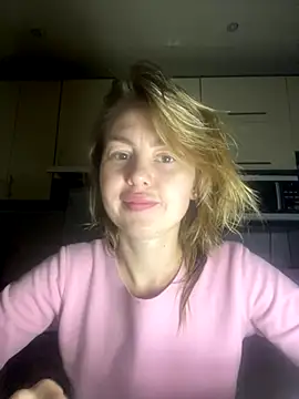 MartaLuna  online show from 11-19-25, 07:03