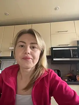 MartaLuna  online show from 11-05-25, 09:56