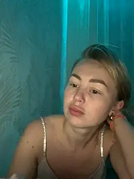 MartaLuna  online show from 11-03-25, 07:17