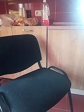 dani0069 online show from 09-19-25, 03:16