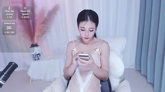 Qiyue99 online show from 09-19-25, 12:03