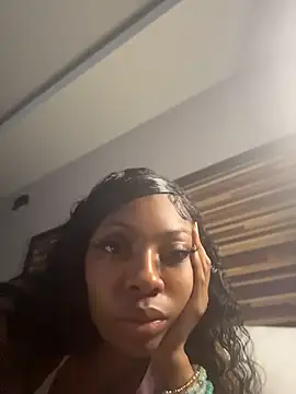 Snapshot of Cocochanel4567 chatting on 06-03-26, 06:58 Cocochanel4567 online show from 06-03-26, 06:58