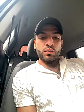 Snapshot of juan_hairy chatting on 09-30-25, 01:50 juan hairy online show from 09-30-25, 01:50