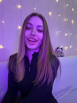 Elizabeth Tay online show from 12-13-25, 08:37