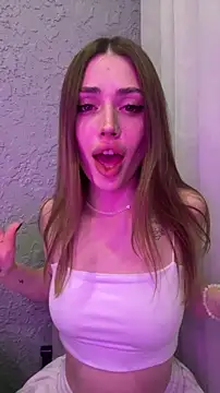 Elizabeth Tay online show from 02-24-26, 05:14