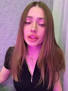 Elizabeth Tay online show from 02-26-26, 05:46