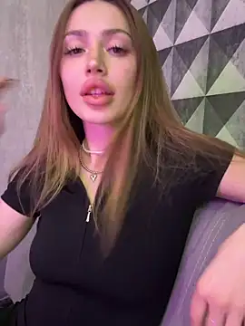 Elizabeth Tay online show from 03-12-26, 07:29