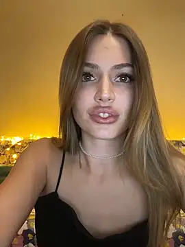 Elizabeth Tay online show from 09-25-25, 05:30