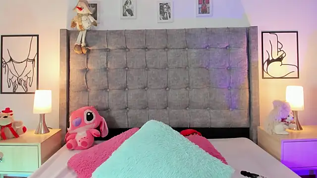 Linda Fosterr online show from 12-20-25, 07:28