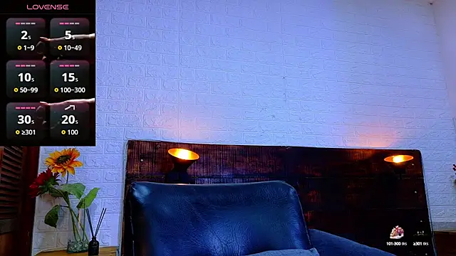 JhosuaVega online show from 10-28-25, 09:58