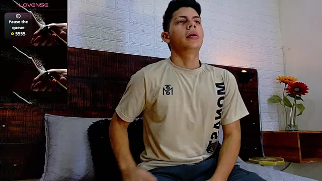 JhosuaVega online show from 09-28-25, 02:07