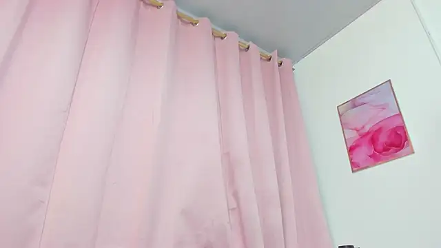 Snapshot of miajhonsonx chatting on 06-03-26, 02:33 miajhonsonx online show from 06-03-26, 02:33