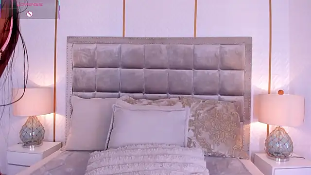 DakotaWangi online show from 03-17-26, 03:31