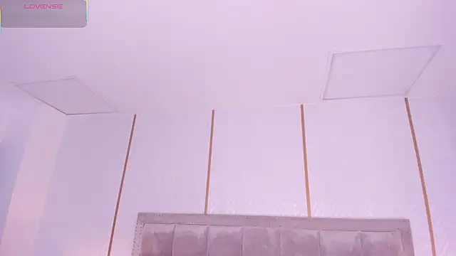 DakotaWangi online show from 02-16-26, 03:27