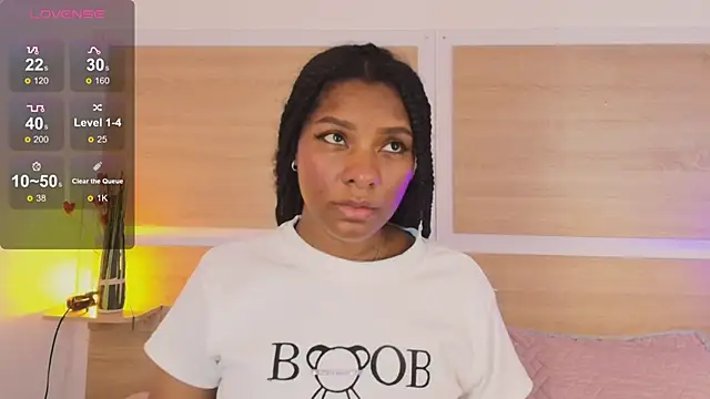 ValeryCortezm online show from 10-29-25, 12:15