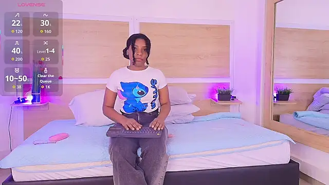 ValeryCortezm online show from 11-16-25, 01:16