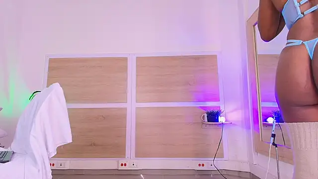 ValeryCortezm online show from 01-17-26, 01:04