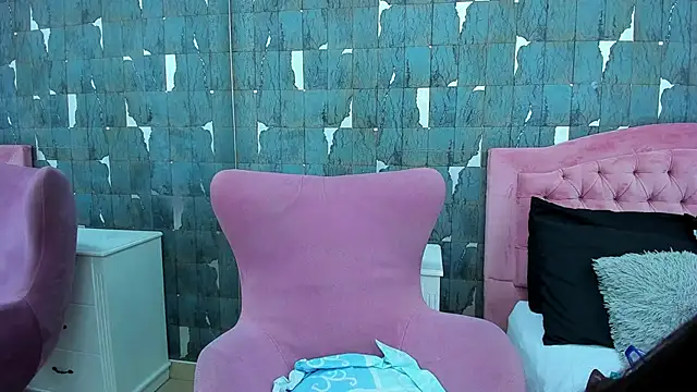 EvelynBun online show from 11-07-25, 02:43