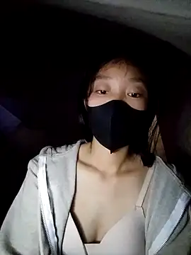 Snapshot of Phuoc_xx chatting on 01-15-26, 06:50 Phuoc xx online show from 01-15-26, 06:50