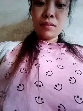 Snapshot of Phuoc_xx chatting on 02-01-26, 07:17 Phuoc xx online show from 02-01-26, 07:17